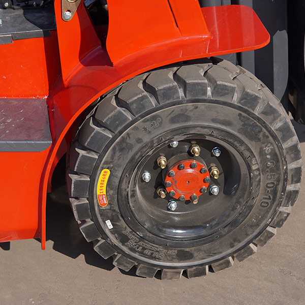Solid tires