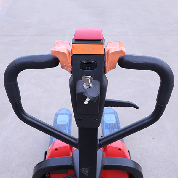 Operating handle