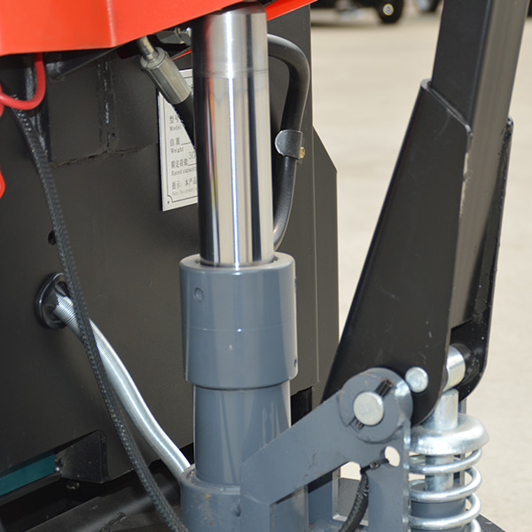 Hydraulic cylinder